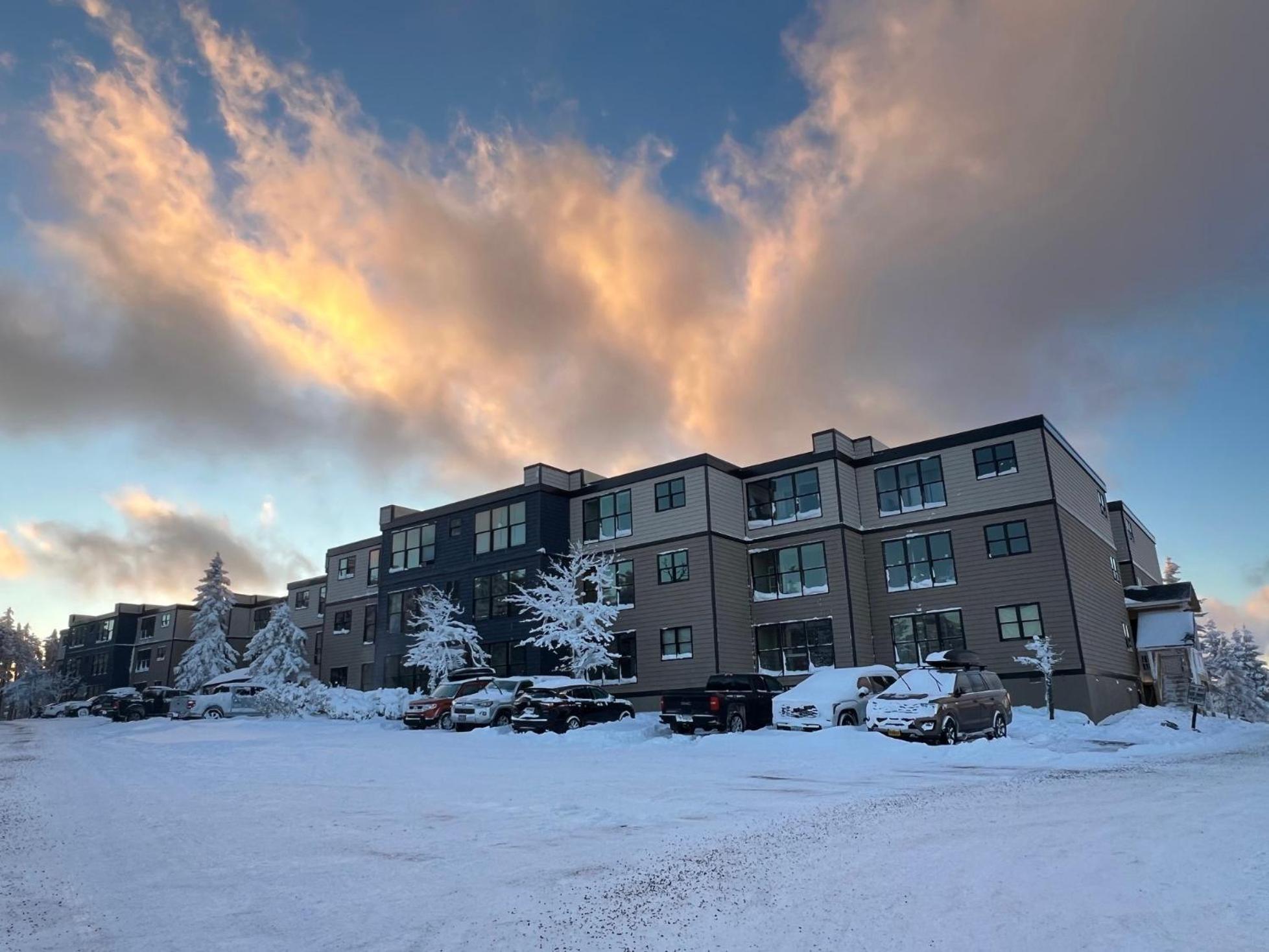 Snowcrest Condo Walking Distance To Slopes スノーシュー エクステリア 写真